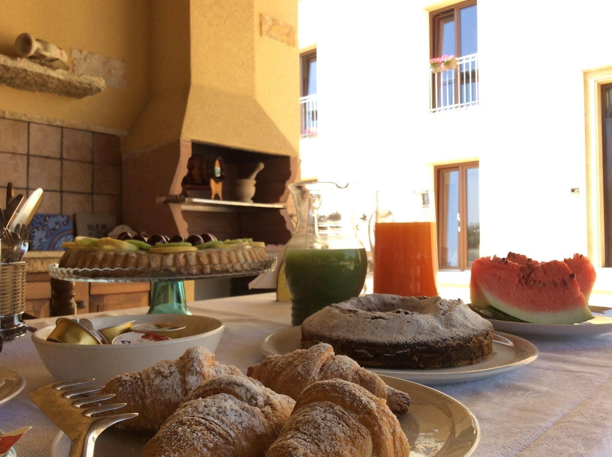 Siciliantica Bed and Breakfast Rilievo Eksteriør billede